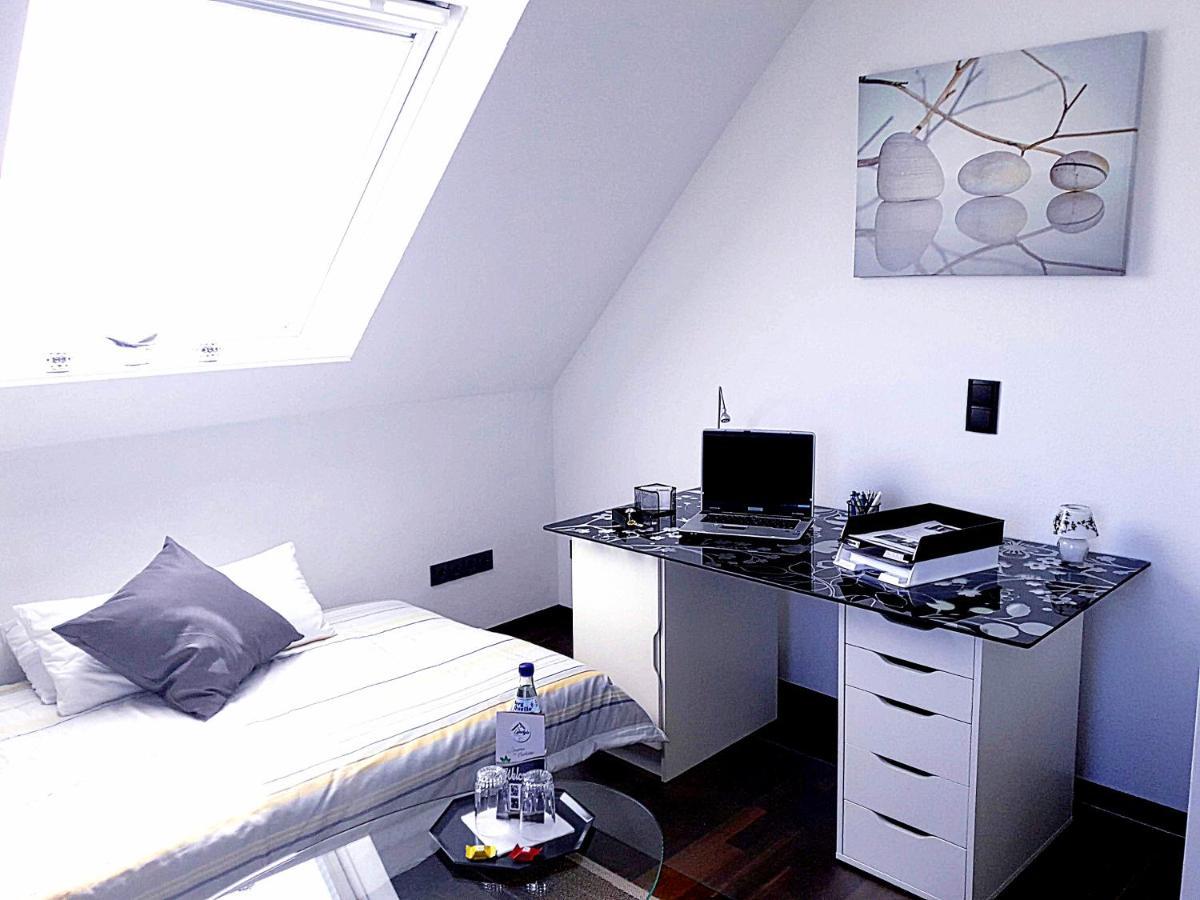 Gaestehaus Lifestyle Kirrweiler  Экстерьер фото